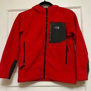 The north face boys sweater size 10-12